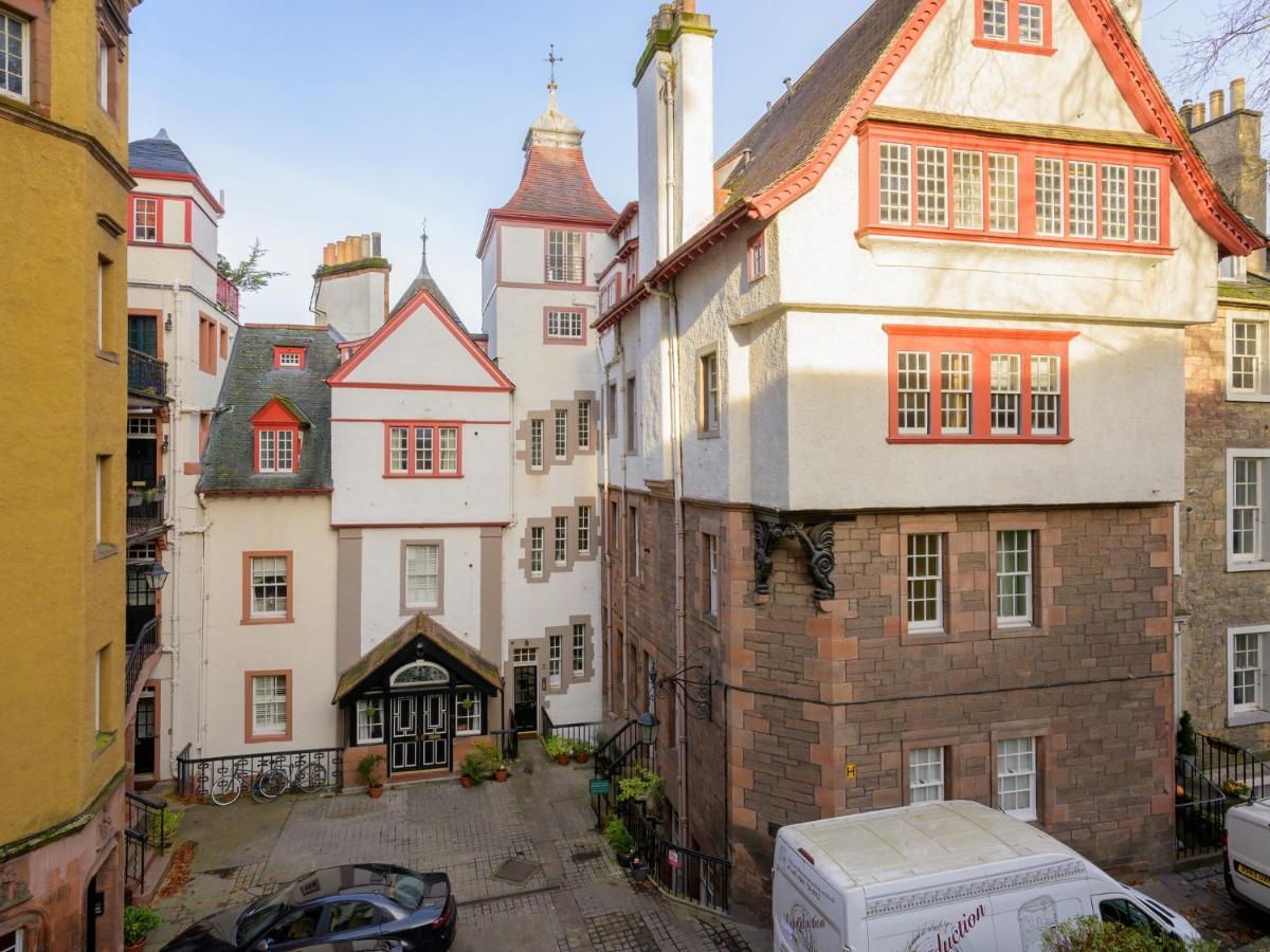 Appartement Pass The Keys Historic Ramsay Garden With Balcony Views