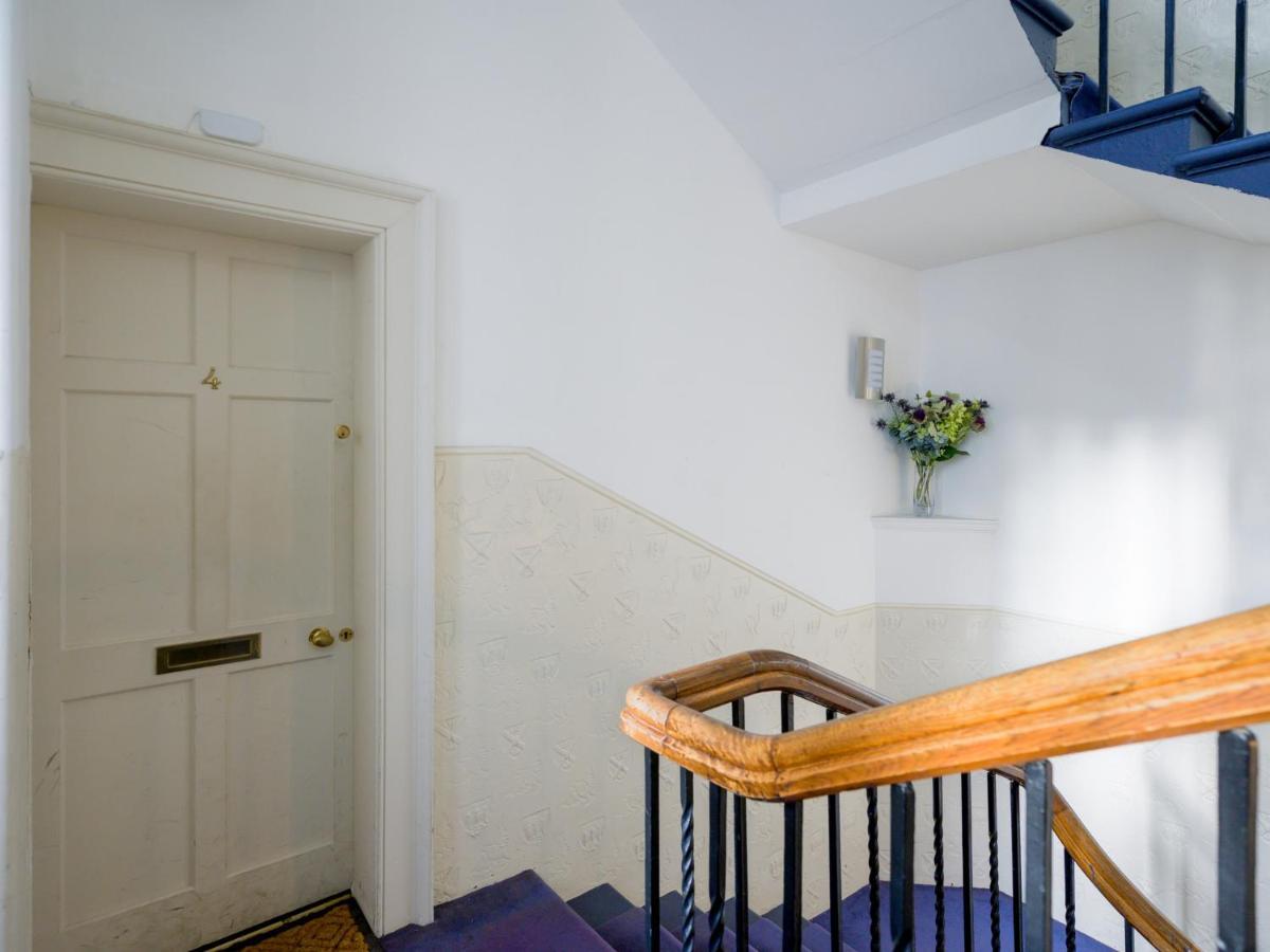 Pass The Keys Historic Ramsay Garden With Balcony Views Appartement